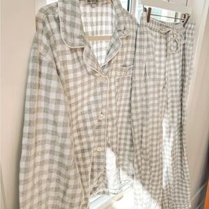 Serena & Lily Gray gingham Pajama Set